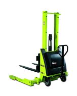 STRADDLE STACKER