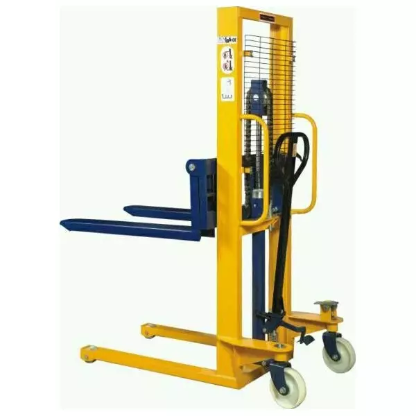 PALLET STACKERS