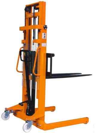 Manual Stacker with Straddle Legs