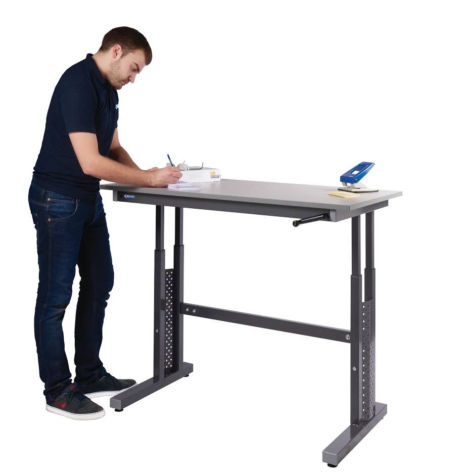 Height Adjustable Workbench